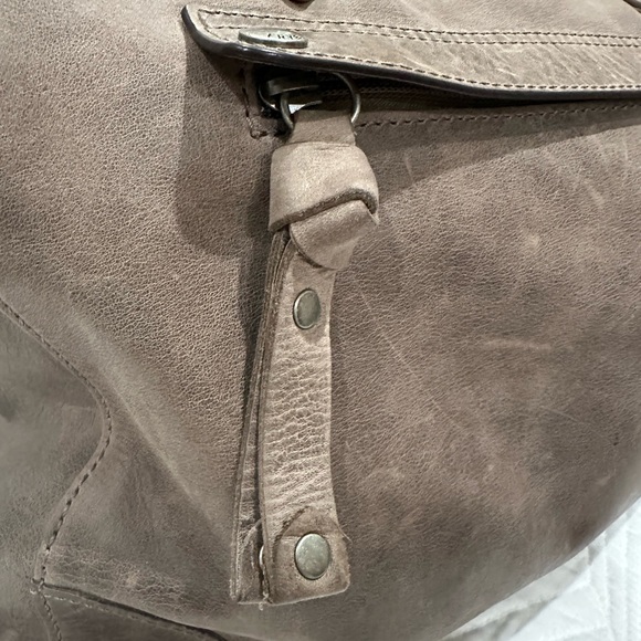 Frye Leather Ladies Handbag - Picture 4 of 9